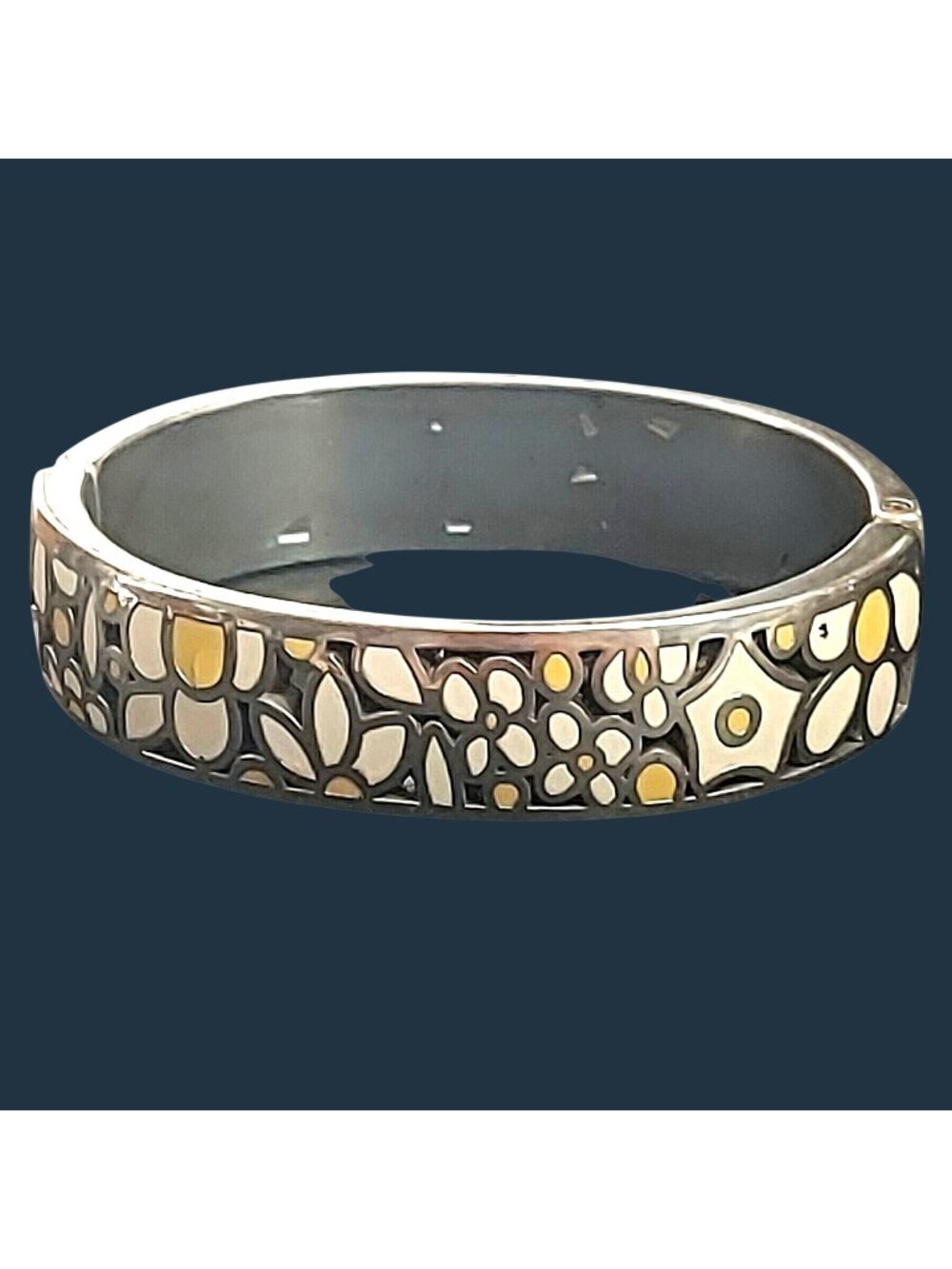 Brighton Upsy Daisy Bangle Bracelet Hinged Silver Plated Floral Enamel Retired